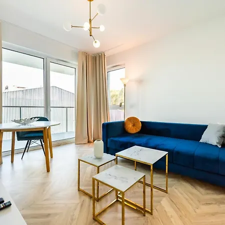Apartament East Side Of 103 By Bookinghost